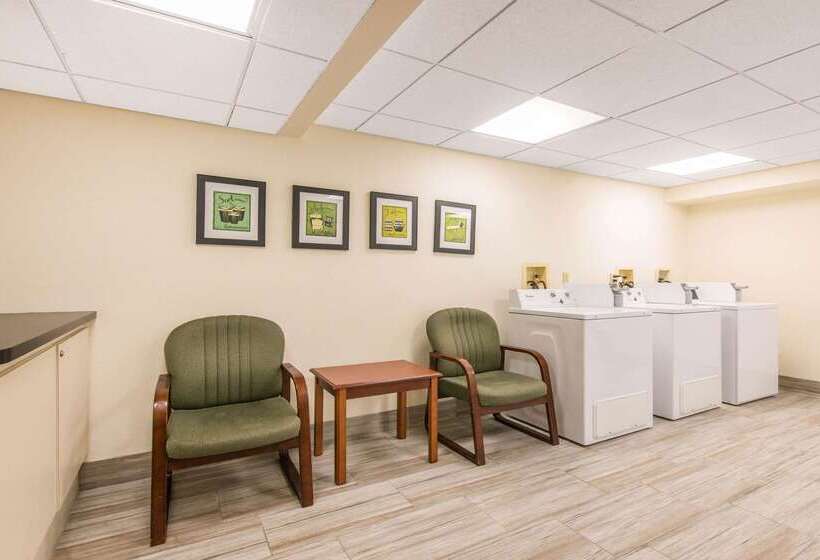 منتجع Quality Inn & Suites Tarpon Springs South