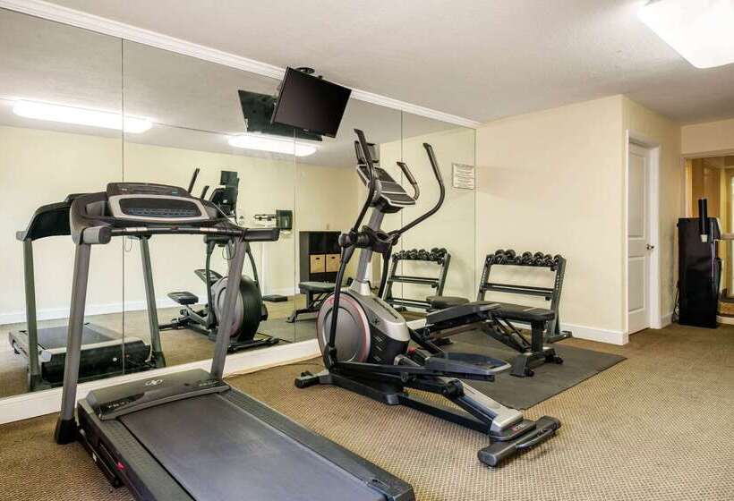 منتجع Quality Inn & Suites Tarpon Springs South