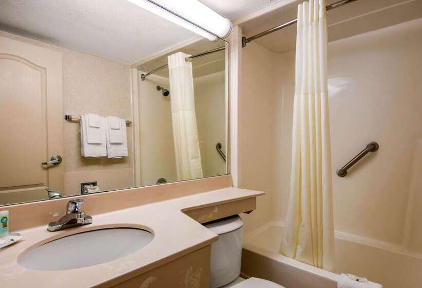 منتجع Quality Inn & Suites Tarpon Springs South