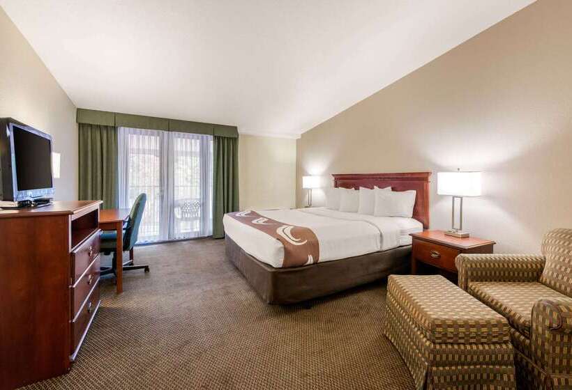 منتجع Quality Inn & Suites Tarpon Springs South