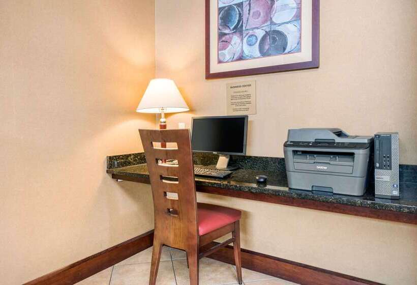 منتجع Quality Inn & Suites Tarpon Springs South