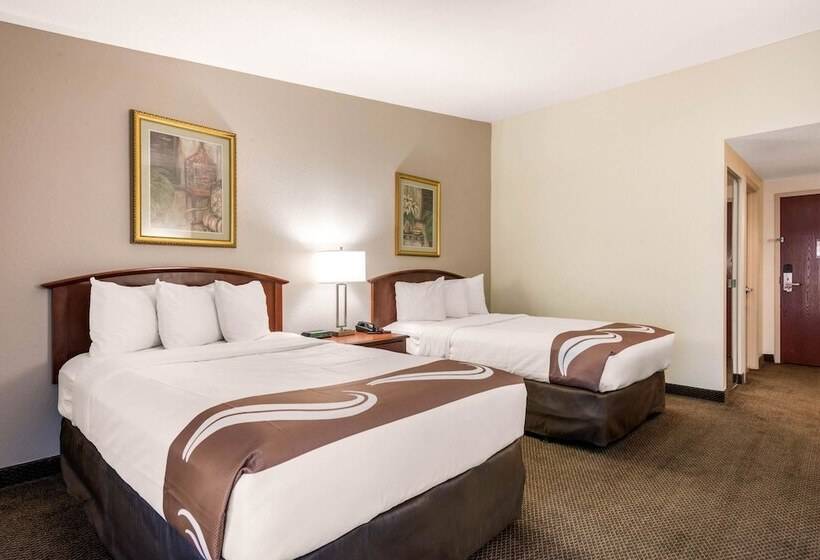 منتجع Quality Inn & Suites Tarpon Springs South
