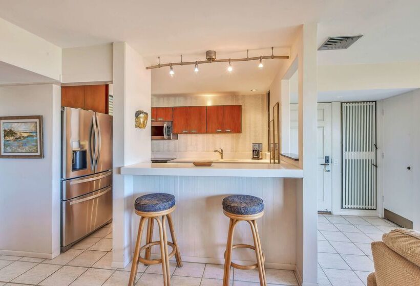 リゾートホテル Wailea Elua Village   Coraltree Residence Collection