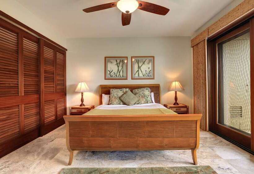 リゾートホテル Wailea Elua Village   Coraltree Residence Collection