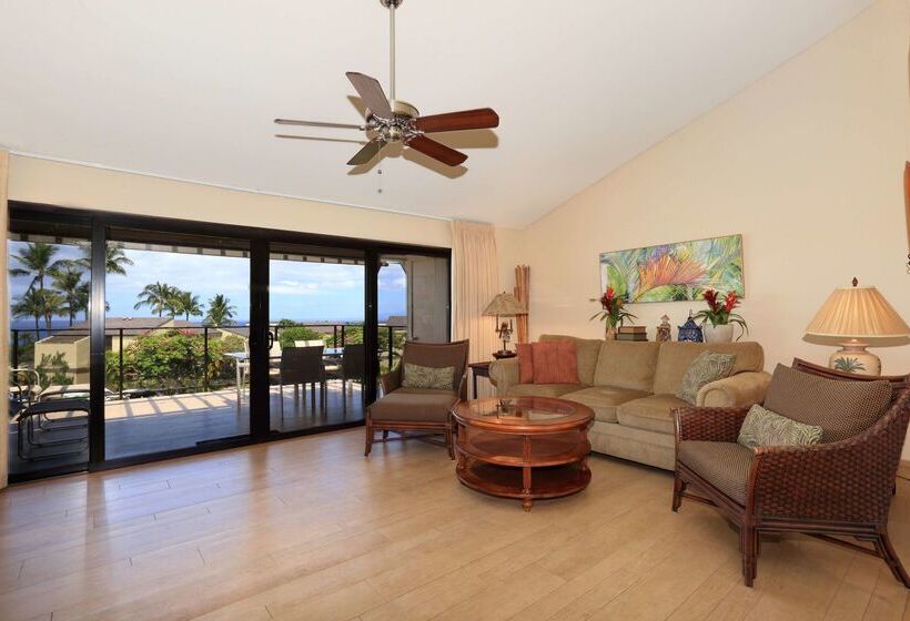 リゾートホテル Wailea Elua Village   Coraltree Residence Collection