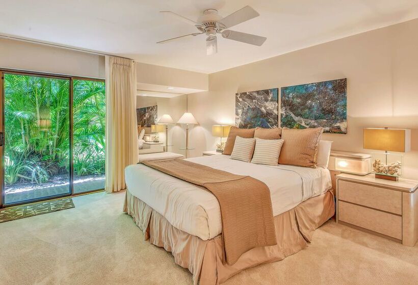 リゾートホテル Wailea Elua Village   Coraltree Residence Collection