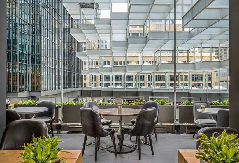 The Marquette Hotel, Curio Collection By Hilton