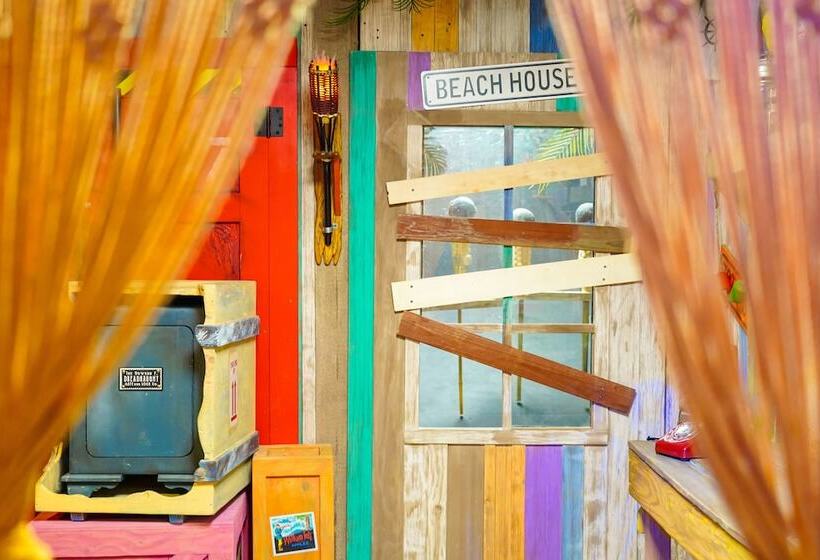 Castaway Bay By Cedar Point Resorts