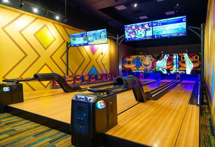 Castaway Bay By Cedar Point Resorts