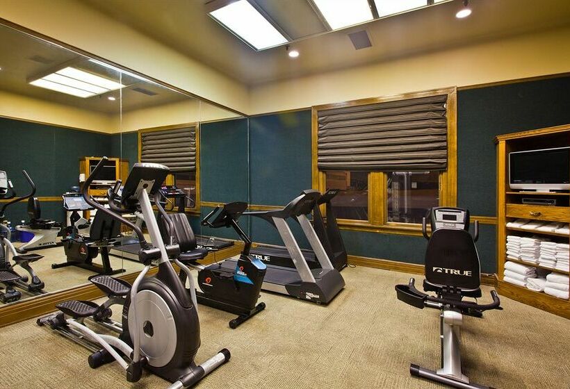 Pensacola Grand Hotel