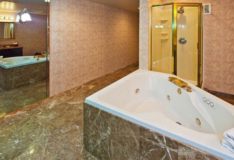 Pensacola Grand Hotel