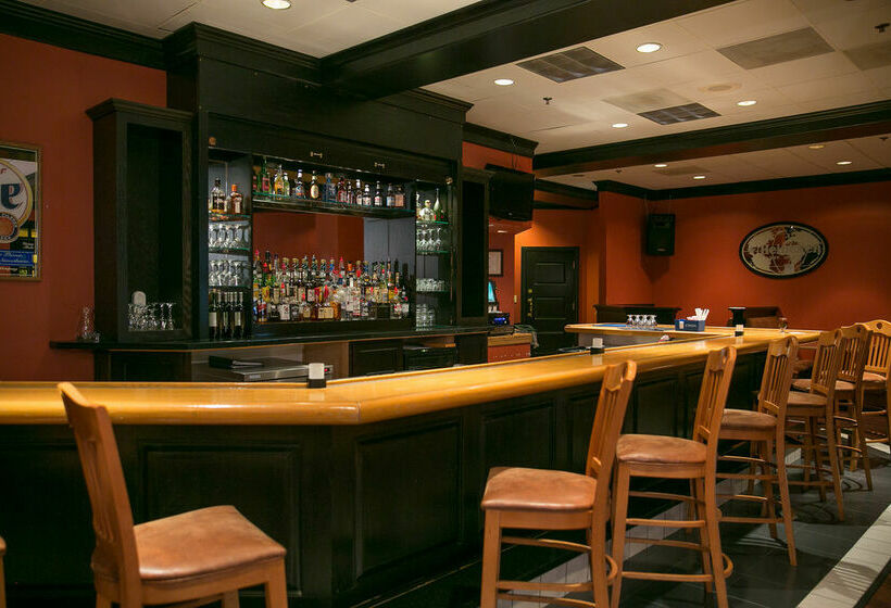 هتل Red Lion  High Point