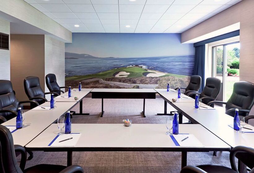 Hilton Chicago/oak Brook Hills Resort & Conference Center