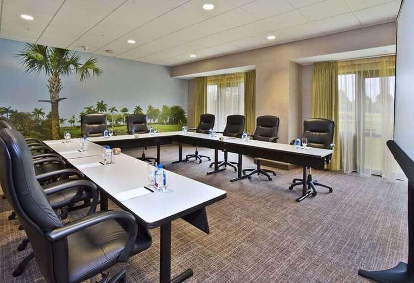 Hilton Chicago/oak Brook Hills Resort & Conference Center