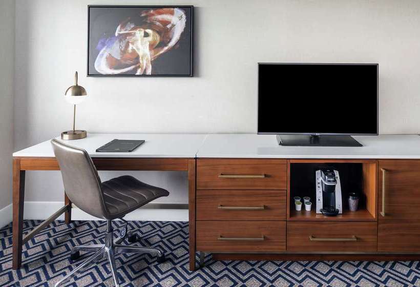 Hilton Chicago/oak Brook Hills Resort & Conference Center