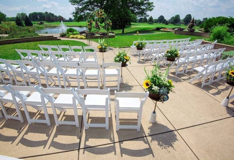 Hilton Chicago/oak Brook Hills Resort & Conference Center