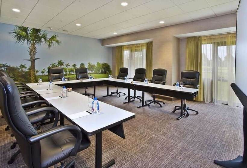 Hilton Chicago/oak Brook Hills Resort & Conference Center