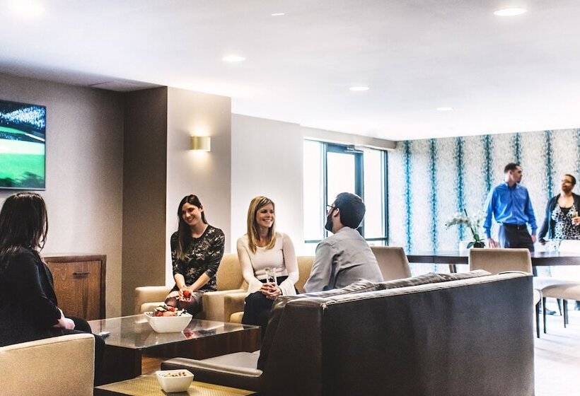 Hilton Chicago/oak Brook Hills Resort & Conference Center