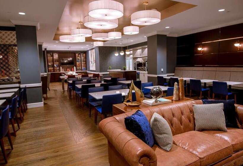 Hilton Chicago/oak Brook Hills Resort & Conference Center