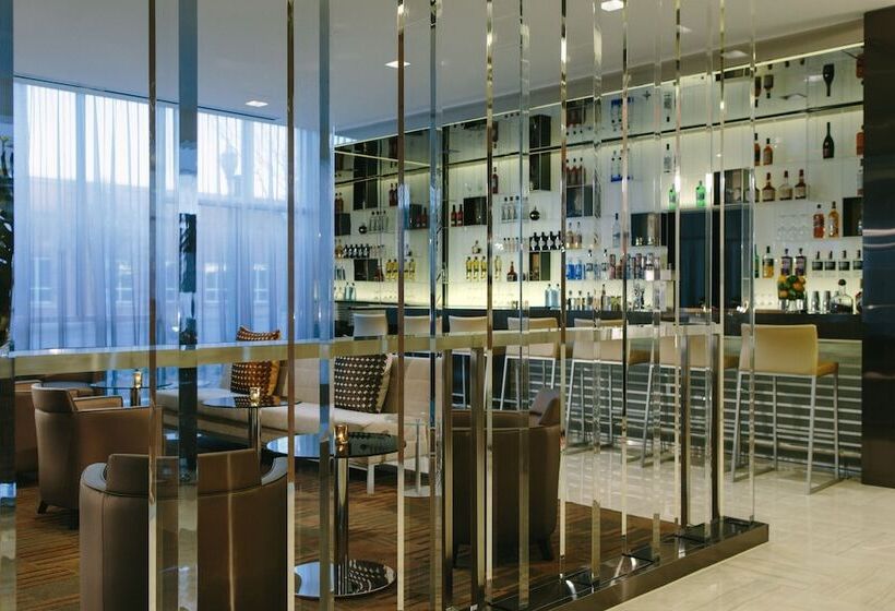 Ac Hotel Kansas City Plaza