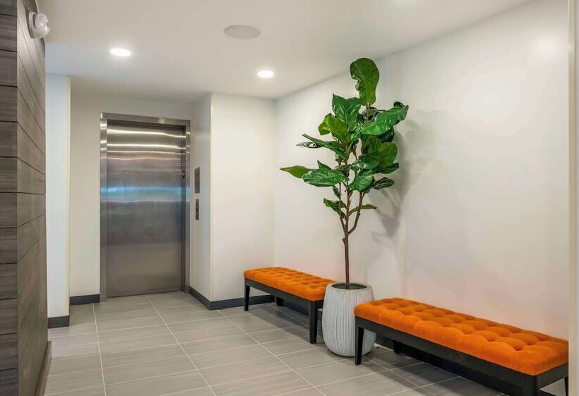 בית מלון כפרי Aiden By Best Western Flagstaff