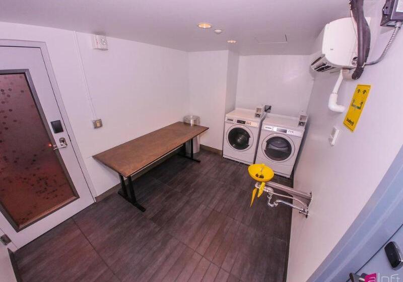 هتل Aloft Tucson University