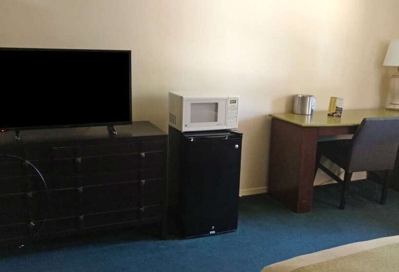 בית מלון כפרי Americas Inn