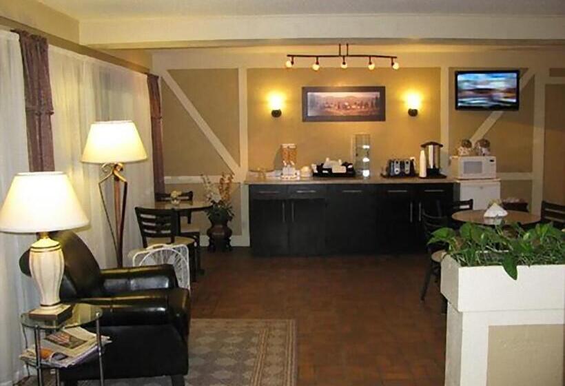 בית מלון כפרי Americas Inn