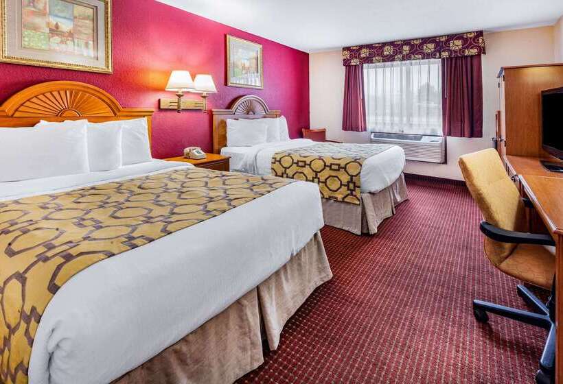 בית מלון כפרי Baymont By Wyndham Perrysburg Toledo