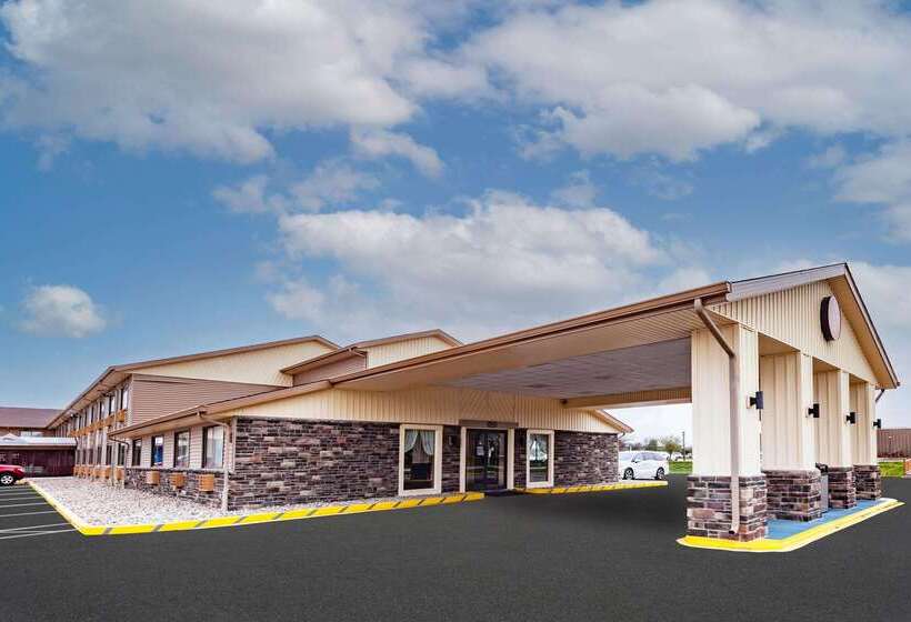 فندق Baymont By Wyndham Perrysburg Toledo