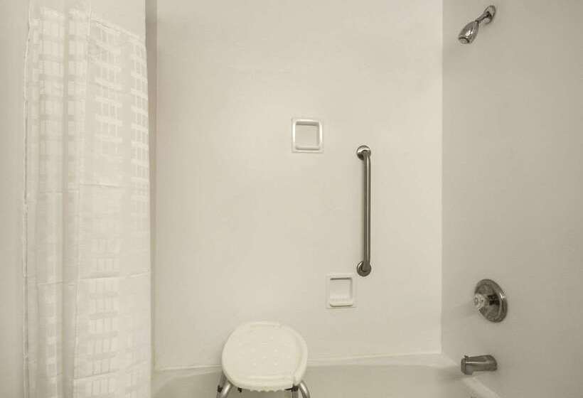 فندق Baymont By Wyndham Salem Roanoke Area