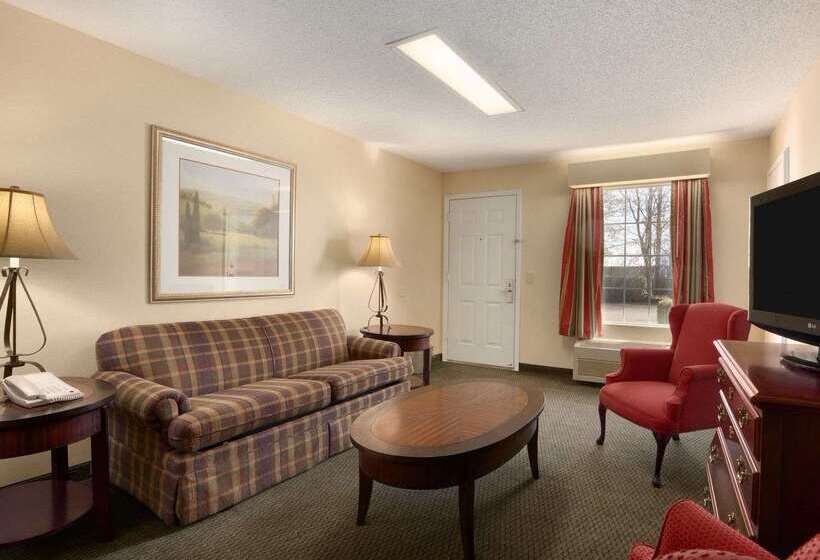فندق Baymont By Wyndham Salem Roanoke Area