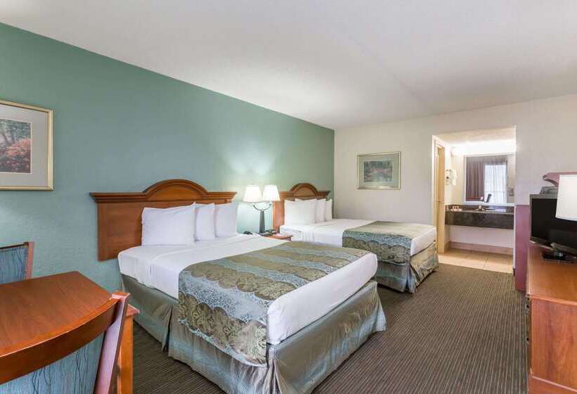 فندق Baymont By Wyndham Sarasota