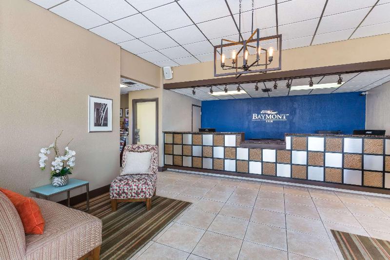 בית מלון כפרי Baymont By Wyndham Sarasota