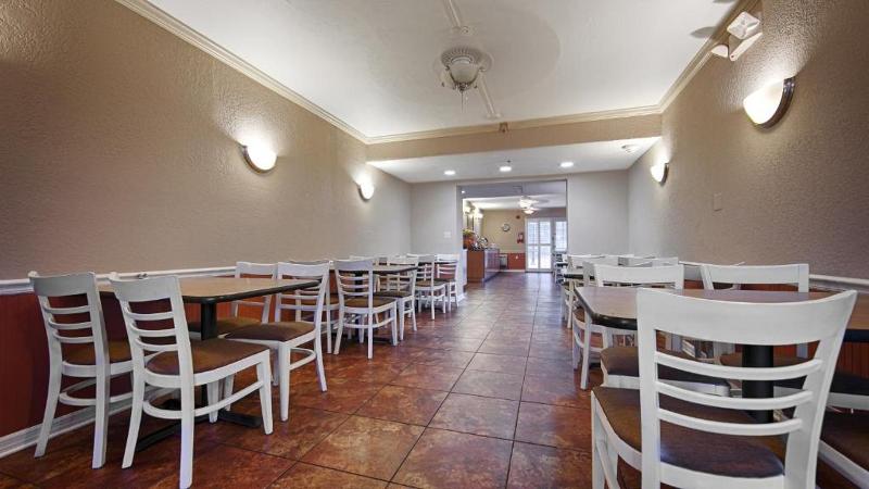 فندق Baymont By Wyndham Sarasota