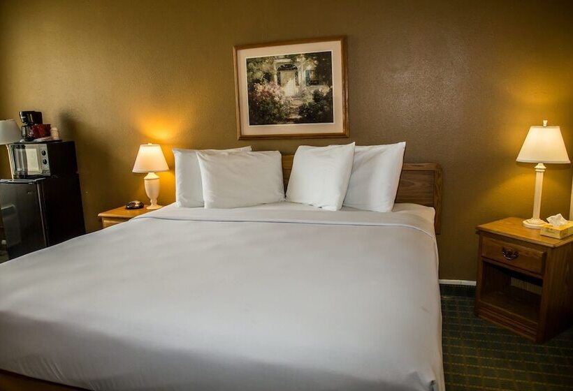 호텔 Baymont By Wyndham Fargo