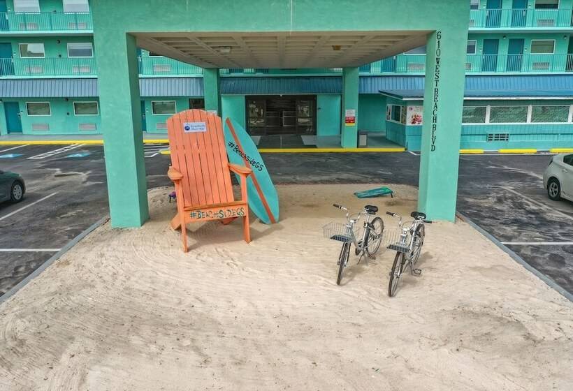 ホテル Beachside Resort