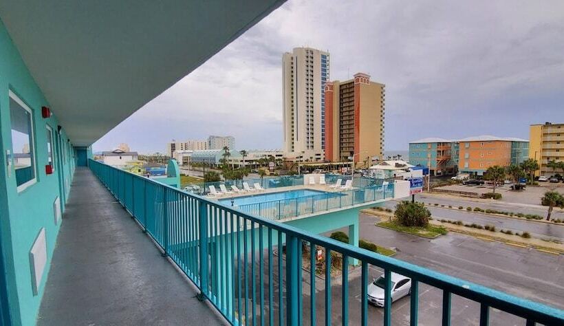 ホテル Beachside Resort