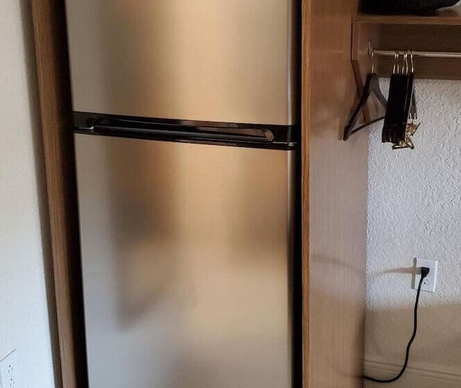 هتل Beachside Resort