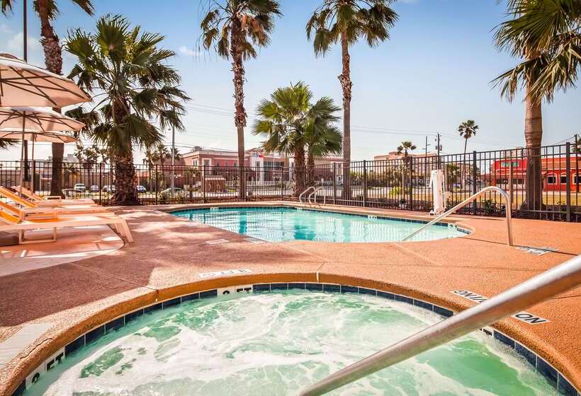 בית מלון כפרי Best Western Beachside Inn