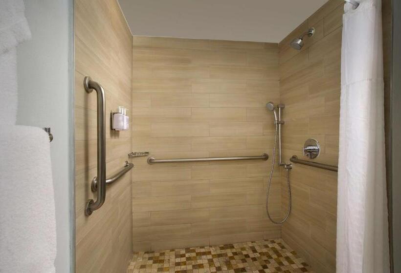 בית מלון כפרי Best Western Beachside Inn