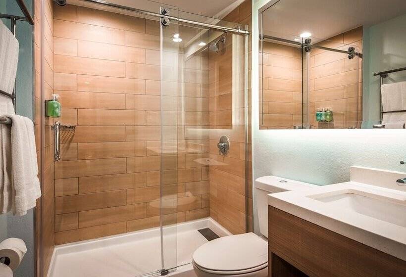 בית מלון כפרי Best Western Beachside Inn