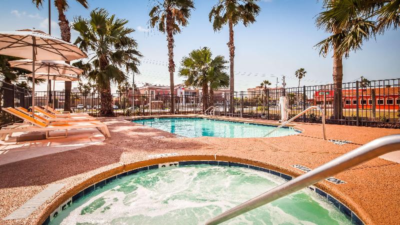 בית מלון כפרי Best Western Beachside Inn