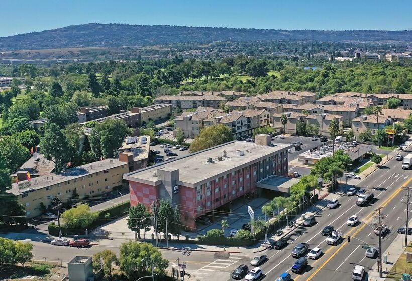 فندق Best Western Los Angeles Worldport