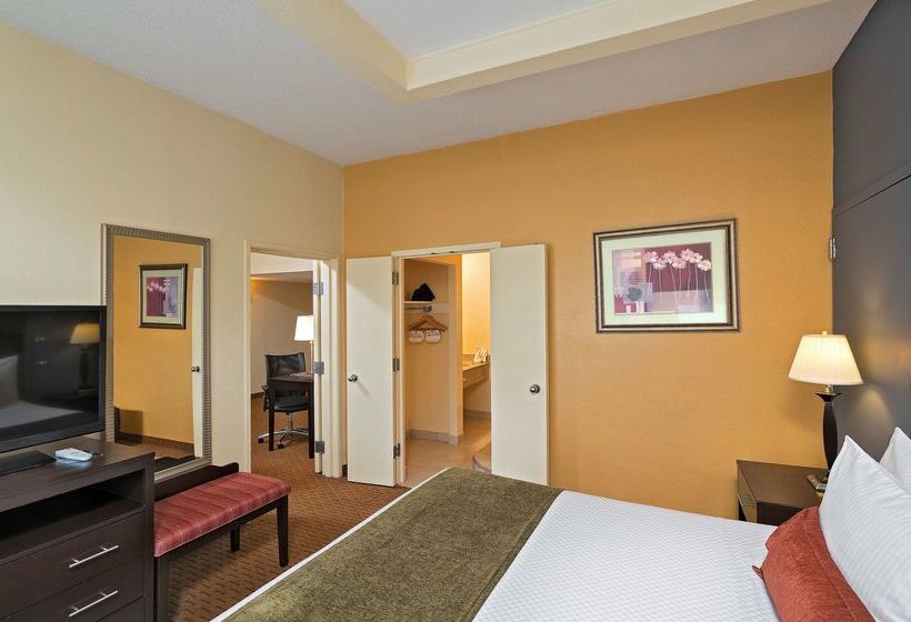 Best Western Plus Hotel & Conference Center