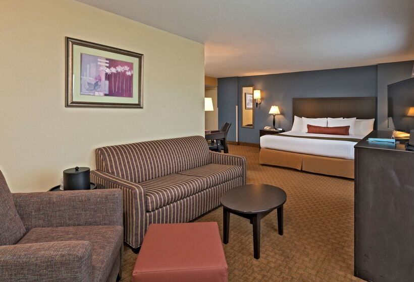 Best Western Plus Hotel & Conference Center