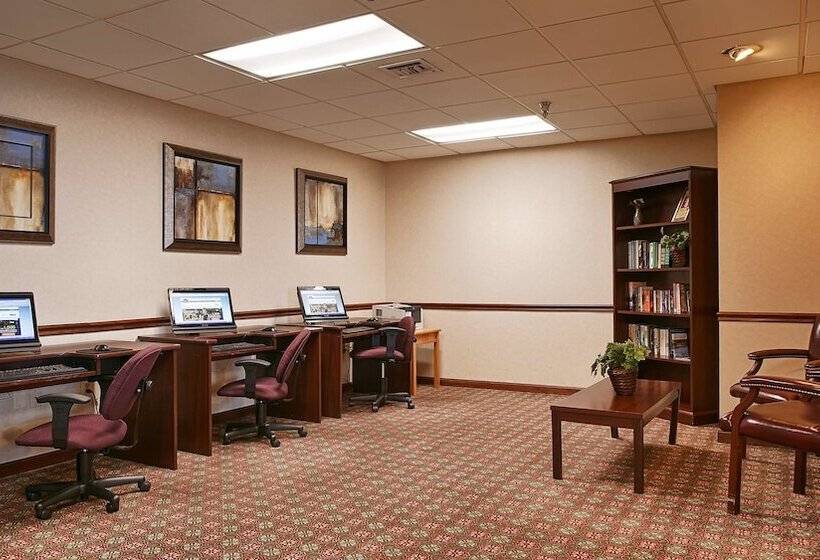 Best Western Plus Hotel & Conference Center