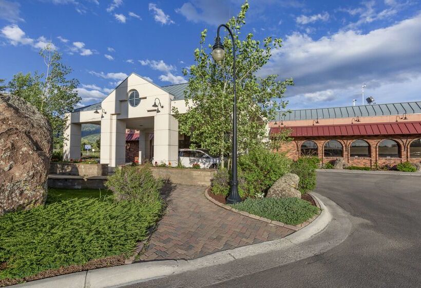 בית מלון כפרי Best Western Plus Butte Plaza Inn
