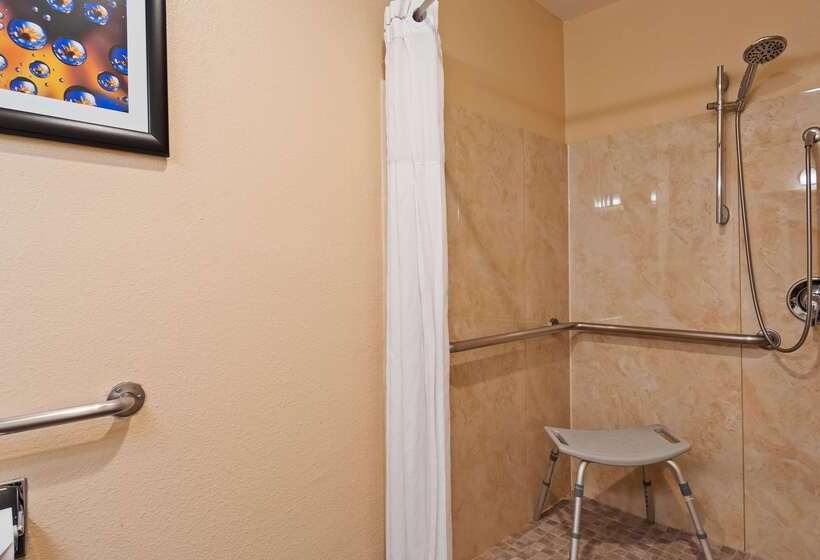 בית מלון כפרי Best Western Plus Heritage Inn