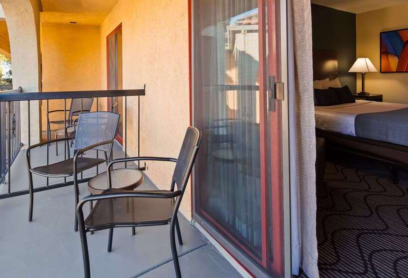 فندق Best Western Plus Heritage Inn